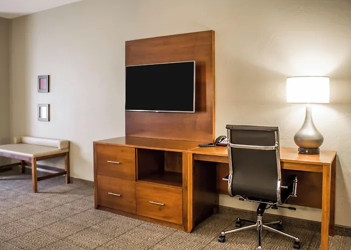 Comfort Suites Hartville-North Canton